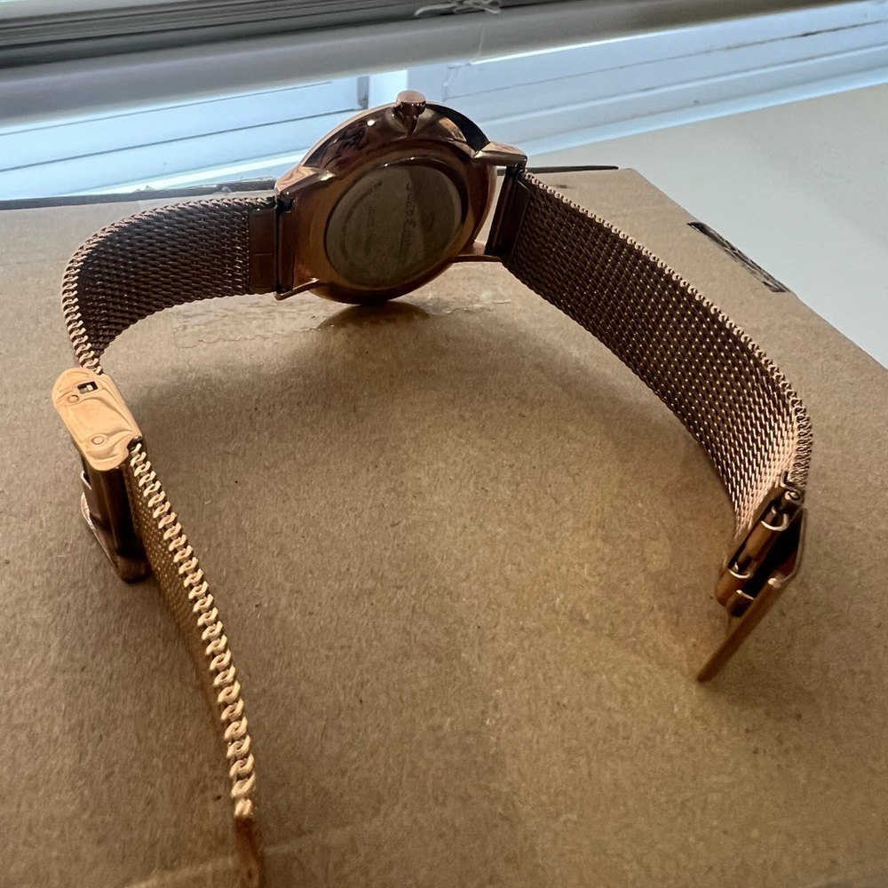 Juicy Couture Gold Mesh Strap Watch - Picture 3 of 3